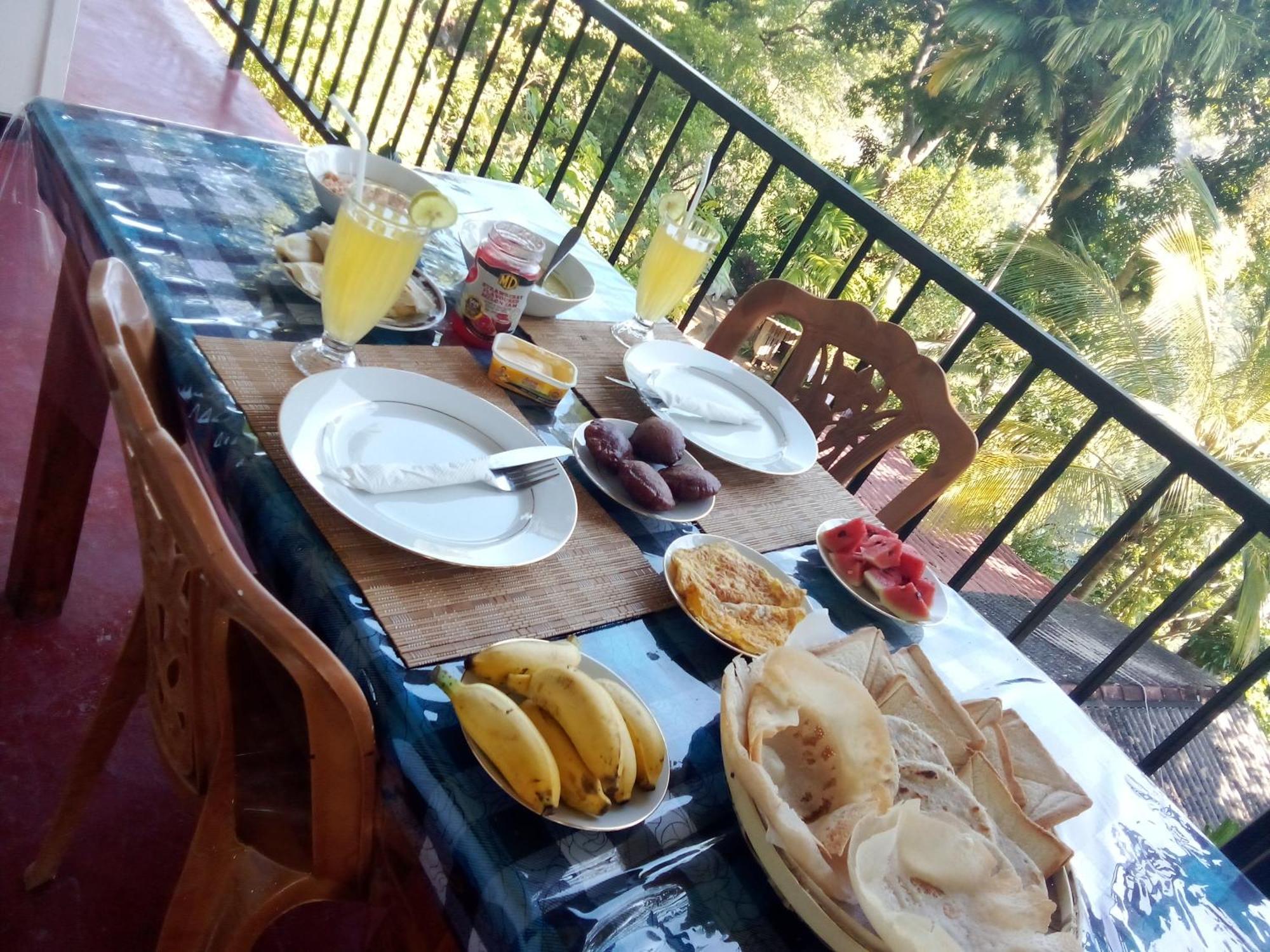 Forest Rawana Homestay เอลลา ภายนอก รูปภาพ