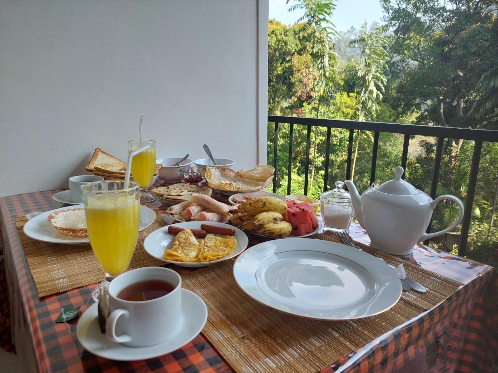 Forest Rawana Homestay เอลลา ภายนอก รูปภาพ