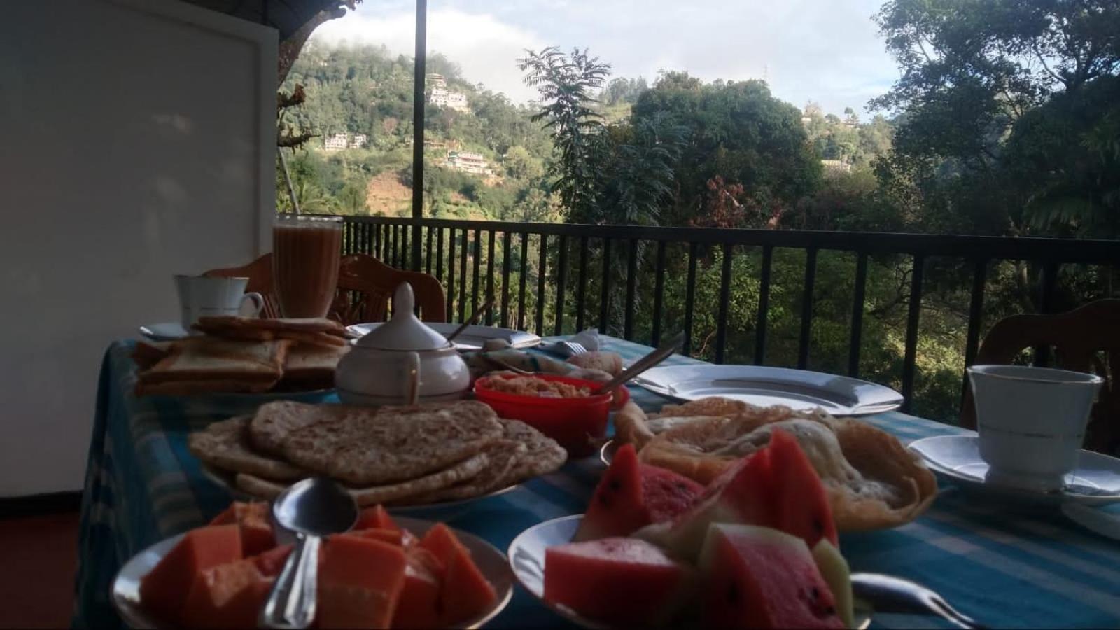 Forest Rawana Homestay เอลลา ภายนอก รูปภาพ