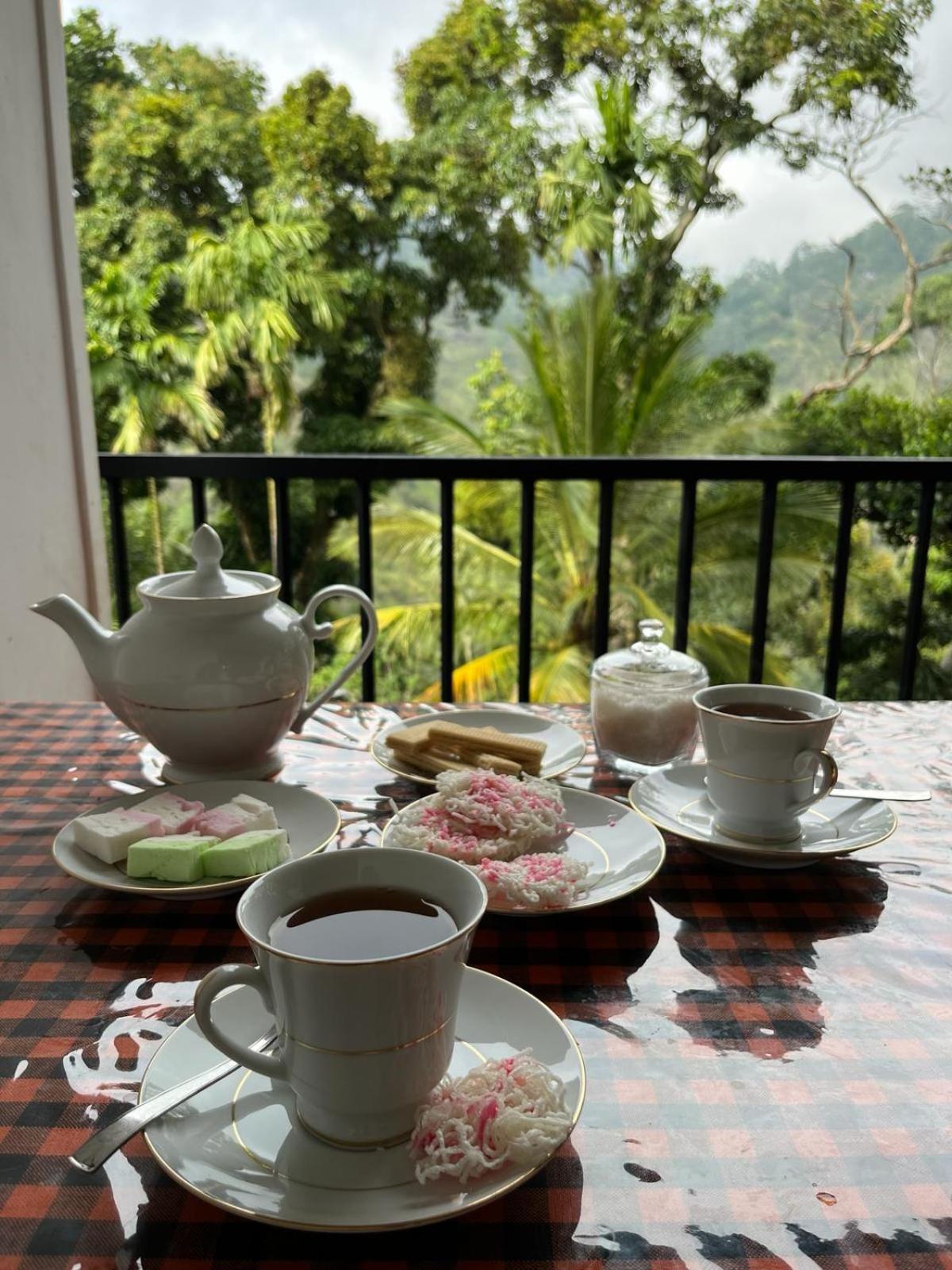 Forest Rawana Homestay เอลลา ภายนอก รูปภาพ
