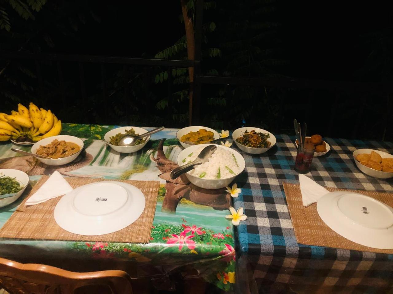 Forest Rawana Homestay เอลลา ภายนอก รูปภาพ